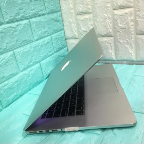 Macbook Pro Retina 15 inch MID 2015 Core I7 2.2GHZ Ram 16 GB Ssd 256 GB - Ssd 1 TB