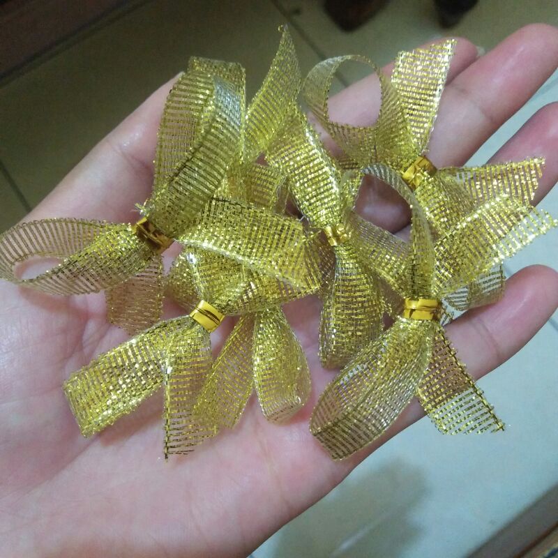 

Pita souvenir gold / pita kado / pita hampers isi 50 pcs