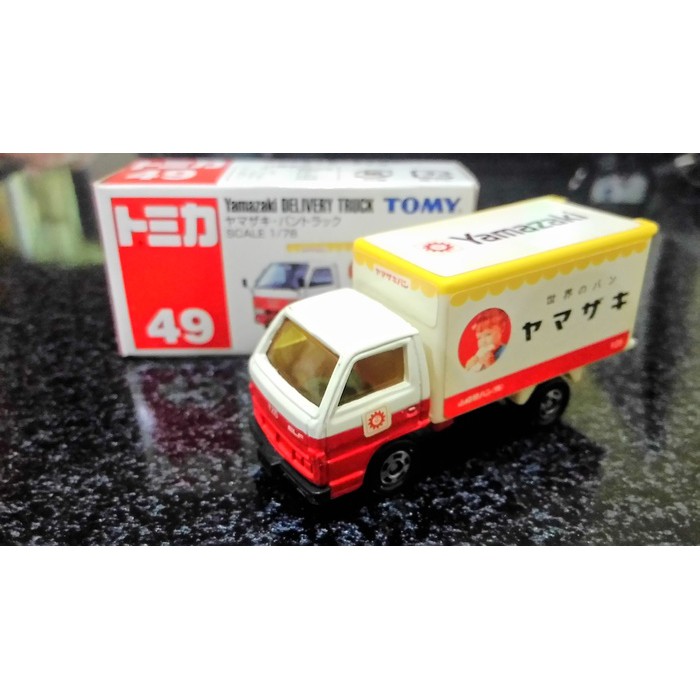 Tomica 49 Yamazaki DELIVERY TRUCK.