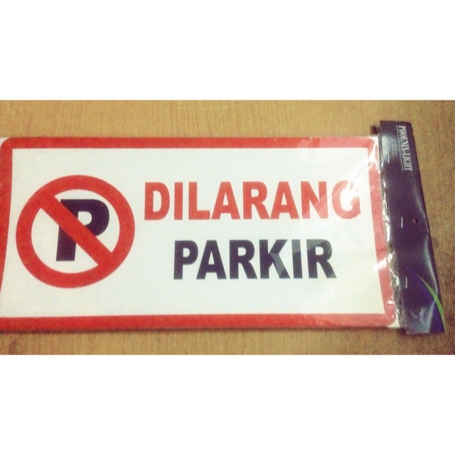 

Sticker Dilarang Parkir 15x30cm