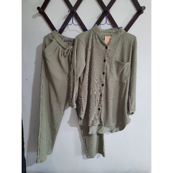 Setelan Celana Setcel Hanover Clarke