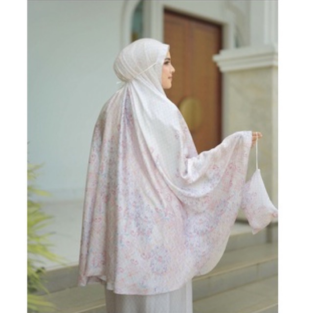 Prayer Robe Buttonscarves Granada Series White Pink ( Mukena )