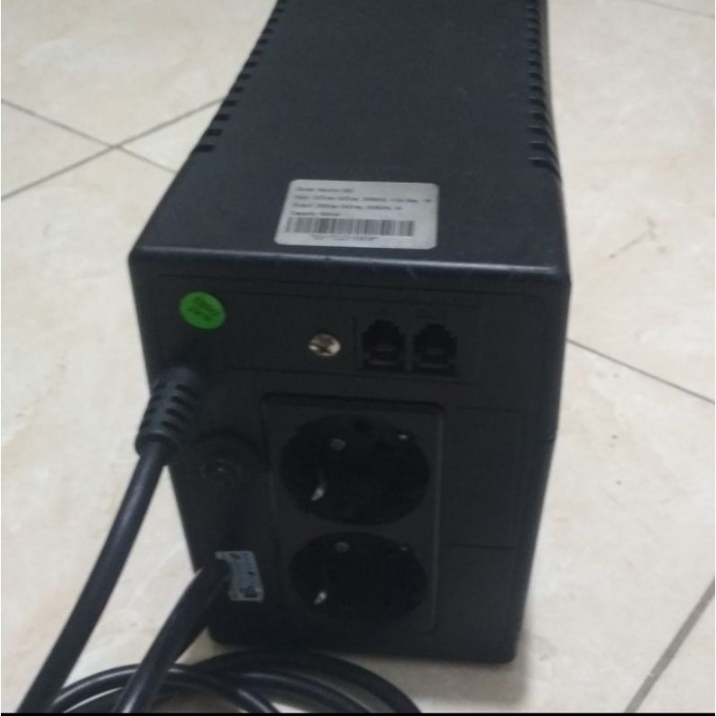 Ups Laplace Neutron 650Va Tampa Battre mesin Normal