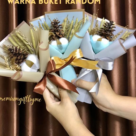 

[DISCOUNT MG836] HAMPERS SOSWEET Cokelat Silverqueen 62gr Buket Bunga Dried Flower Bucket Boneka Doll Kado Ultah Hadiah Valentine Pernikahan Gift Paket Wisuda Ulang Tahun Tunangan Kelahiran Hampers Premium Murah Unik Estetik Aesthetic Sahabat Pacar Istri