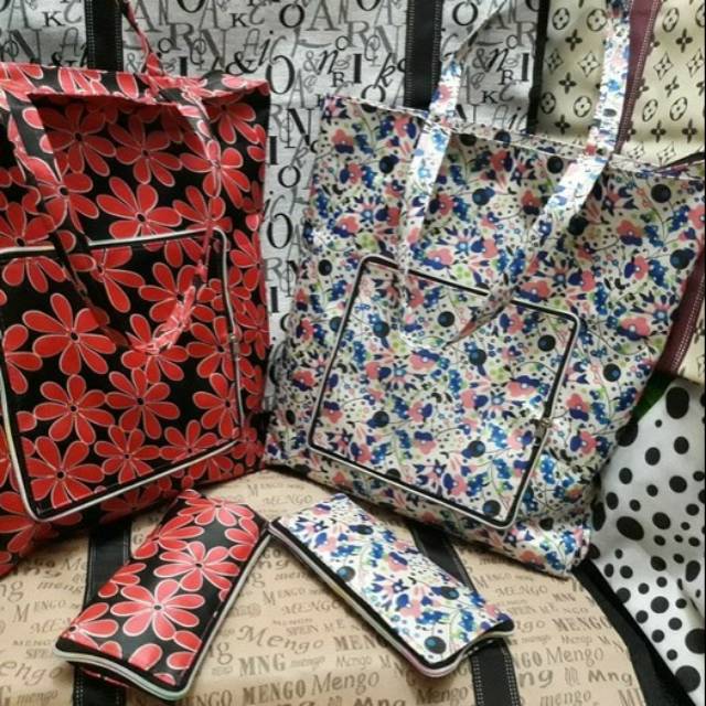 

Tas Goodie bag /Tas Dompet Murah
