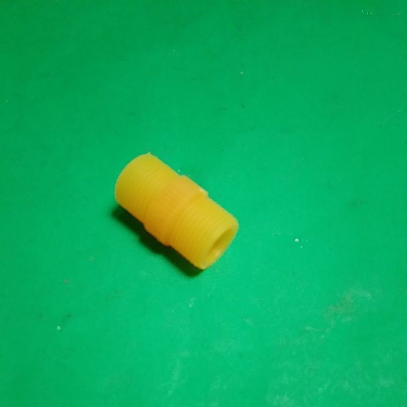 konektor nepel drat 18mm×18mm