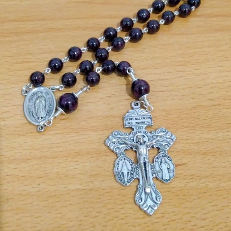 Rosario Batu Alam Garnet 8 mm