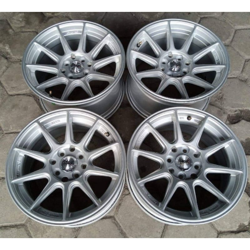 Velg Variasi Pelek Mobil Second Shinjuku (Hsr) Ring 15x7/8 Pcd 4x100/114 silver Buat Avanza Xenia ci