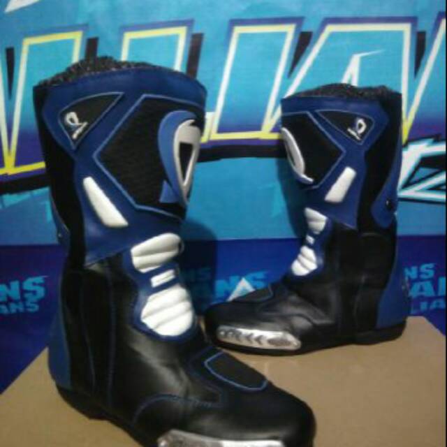 Sepatu roadrace biru hitam