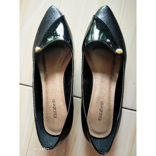 SIAP KIRIM SEPATU ELIZABETH SIZE 38/SEPATU KERJA/SEPATU FANTOVEL HITAM