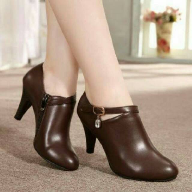 sepatu boots heels wanita / high heels TERMURAH wanita pesta / obral  sepatu wanita mewah