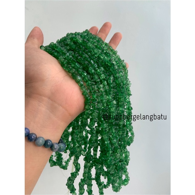 kerikil Batu soft green quartz kuarsa 1cm kilap renteng hijau muda