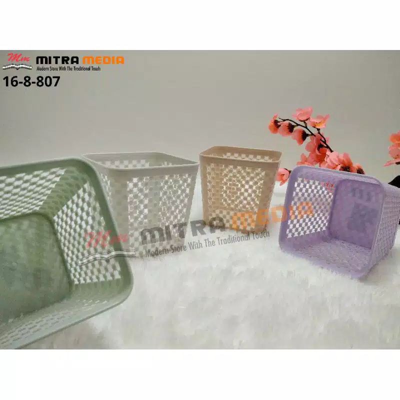 

PENSTAND / TEMPAT PENSIL / KERANJANG PLASTIK SERBAGUNA H-005 MURAH