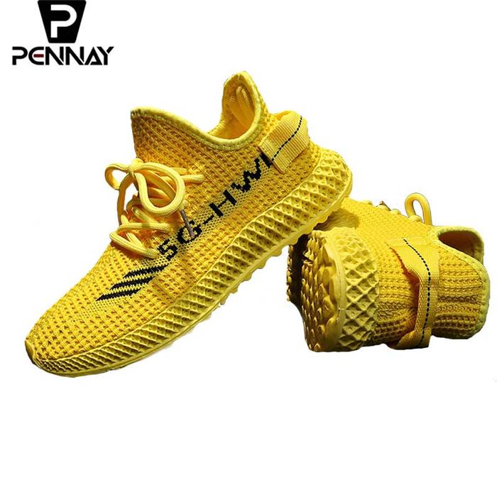 Sepatu Sneakers Wanita HWEI 5G Import Lentur - Kuning, 37