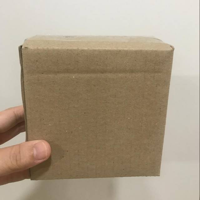 

Kardus packing 12x6x12. 750per pcs