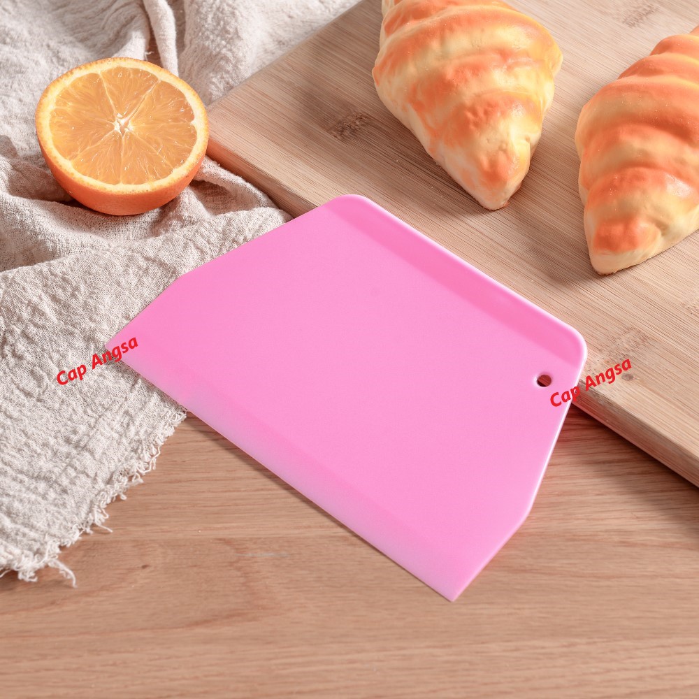 SCRAPPER SCRAPER PLASTIK PLASTIC TRAPEZIUM PEMOTONG PERATA SPATULA ADONAN BESAR KECIL KUE DOUGH VARIATY SHAPE AND SIZE S XS M