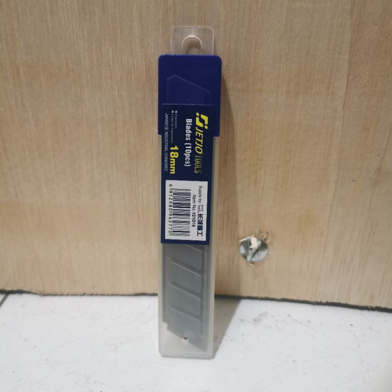 

Isi Cutter Besar 18mm Jetjo Tools / tora - Refill Blades 18 mm Isi 10 Pcs
