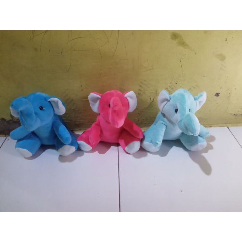 boneka gajah ukuran S imut dan lucu