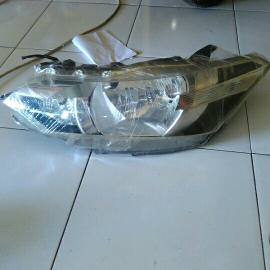 headlamp vios kiri