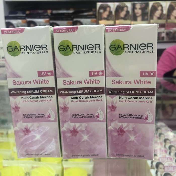 Garnier sakura white serum cream UV 20ml