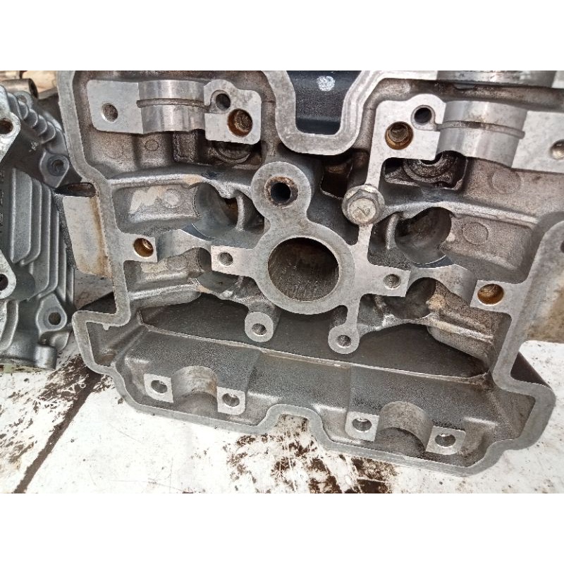 blok head satria fu ksongan.barang second original siap pake kondisi 90%