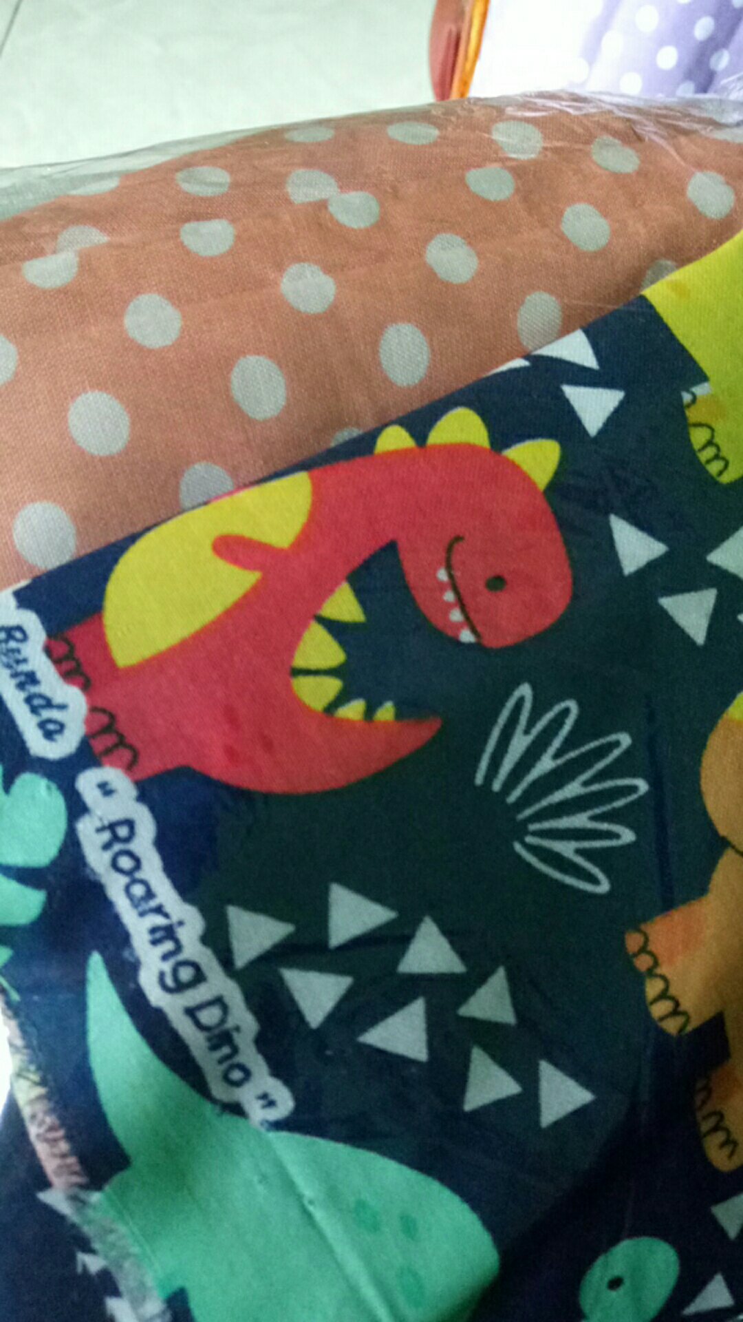 Age Of Dino - Kain Sprei Katun Lokal Meteran Star Bintang Kecil