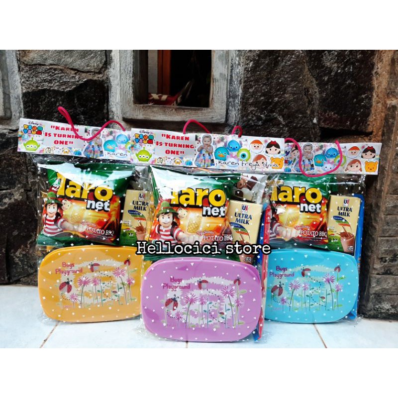

PARCEL BINGKISAN SNACK + LUMC BOX KEMASAN NEMTEK NAME ULANG TAHUN