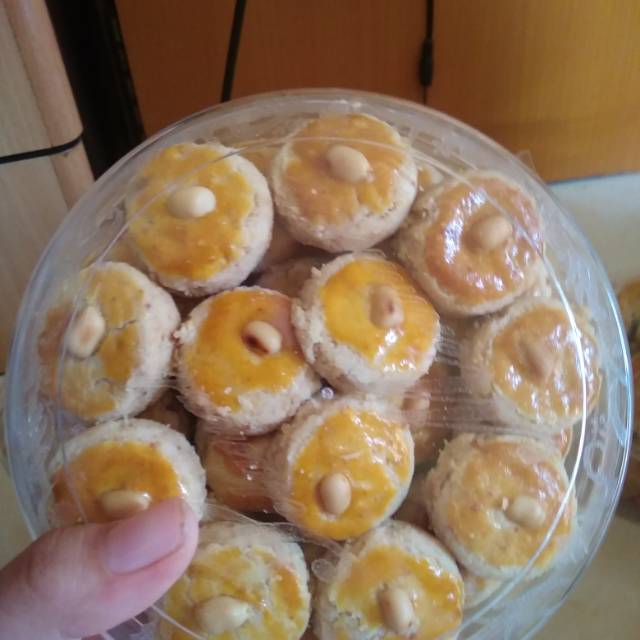 

Kue kacang