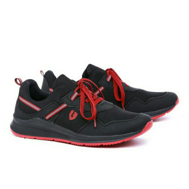 Sepatu / Sepatu Sneakers Pria / Sepatu Casual Pria / Sepatu Pria Distro - GOP 1485