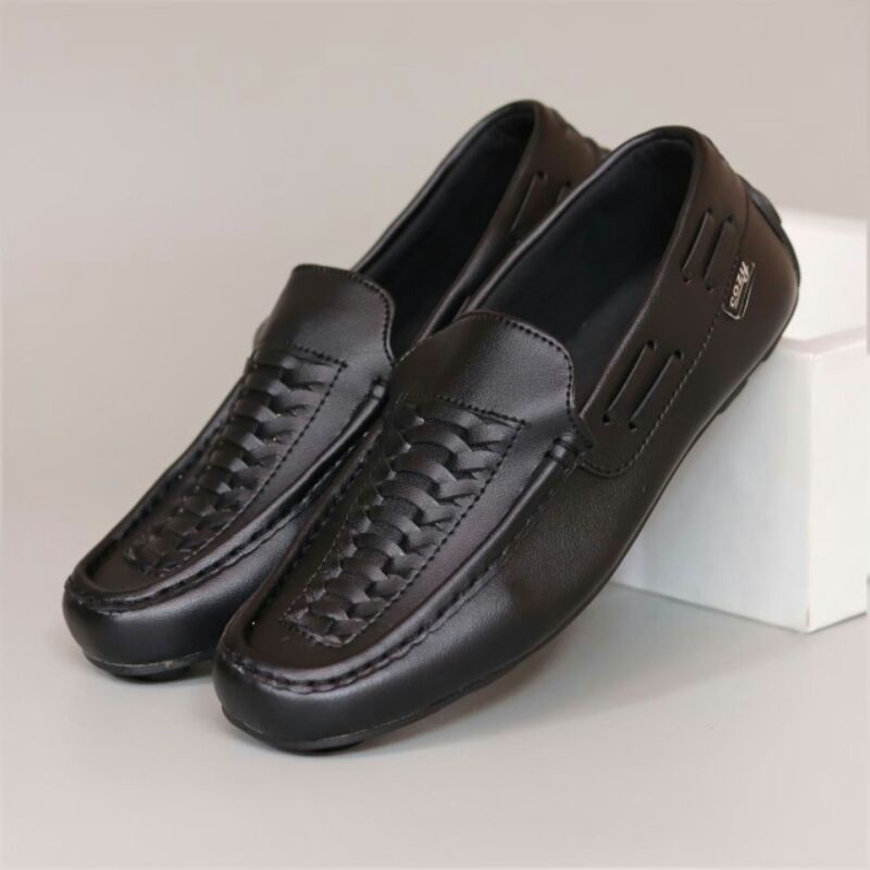 CERIS x COSTA BLACK - SepatuFormal Pantofel pria Resmi Formal Hitam Kulit Syntetis Casual Kasual Kantor Kuliah Gereja Pesta Kondangan Kerja PNS Guru - Sepatu Slip On Pria Mules Pansus Cowok Terbaru Murah Terlaris