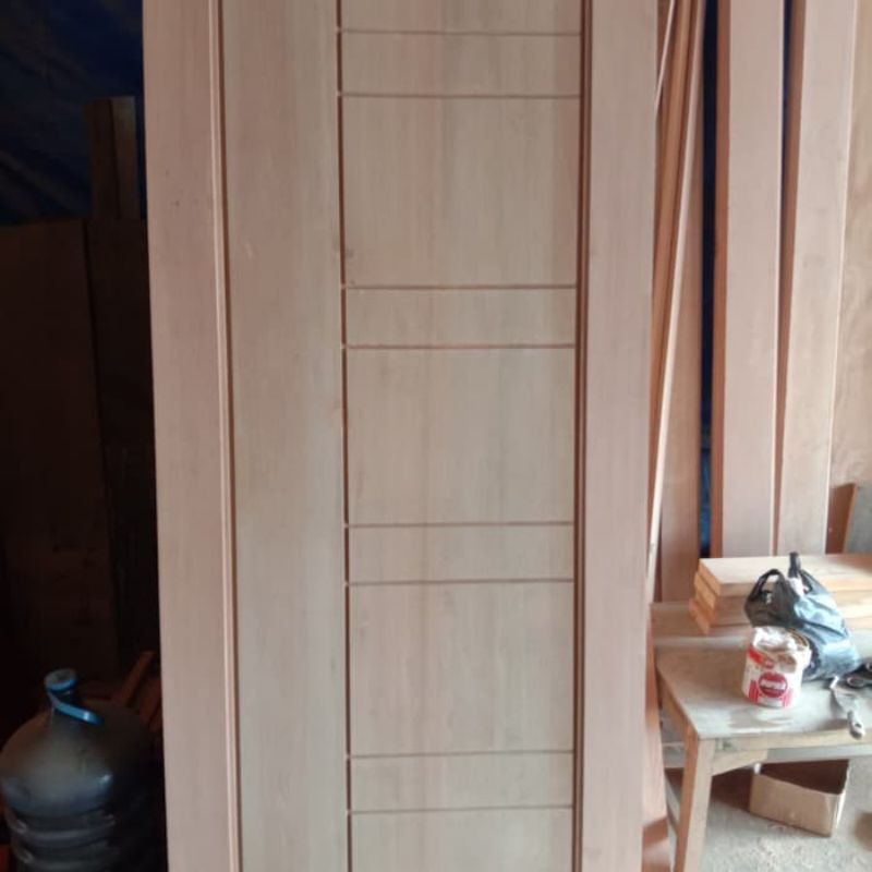 kusen dan pintu+lubang angin-1