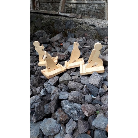 tatakkan hp kayu/ stand hp