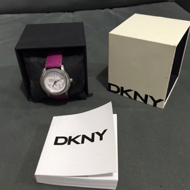 Preloved  Original Authentic DKNY watch purple full set with box jam tangan ungu