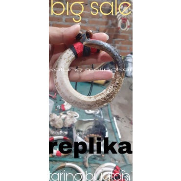 kalung taring babi melingkar/bulat/resin