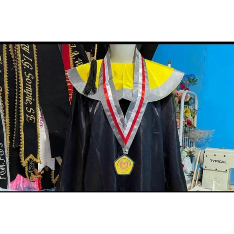

PAKET Baju wisuda
