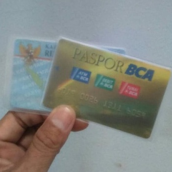 Plastik Kartu ATM SIM KTP Pelindung Anti Gores