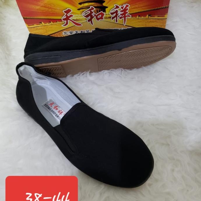Sepatu Slip on Kungfu BigBoss Bruce Lee Import kuat