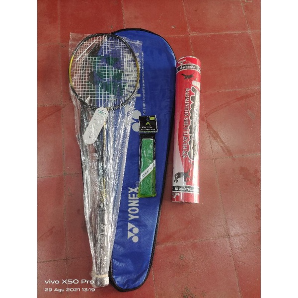 Raket badminton Yonex Tanpa T satuan+ kok+tas+grip