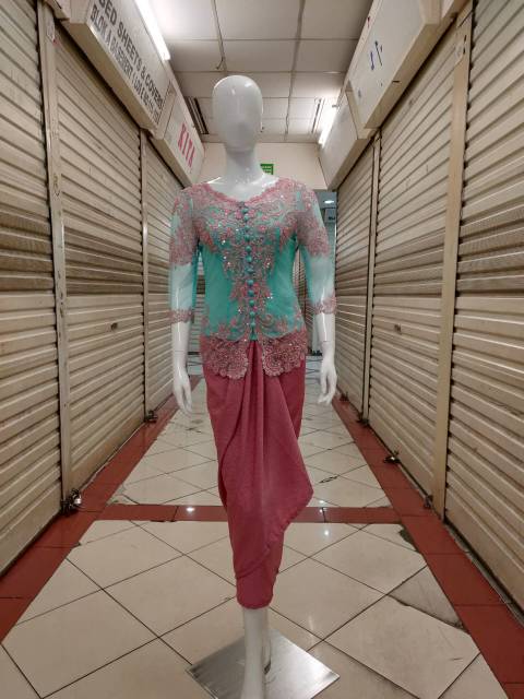 Kebaya payet sabrina