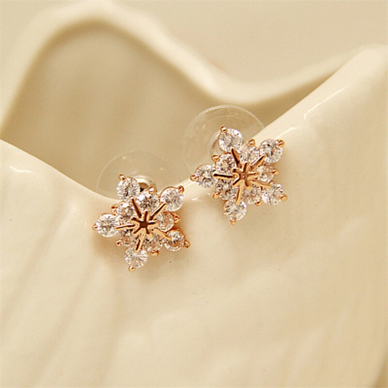 Anting Tusuk Sterling Silver 925 Desain Bunga Snowflake Hias Zircon Untuk Wanita / Pesta Natal