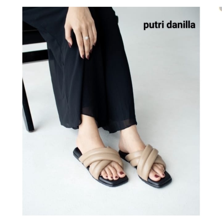cod sandal wanita danilla full busa