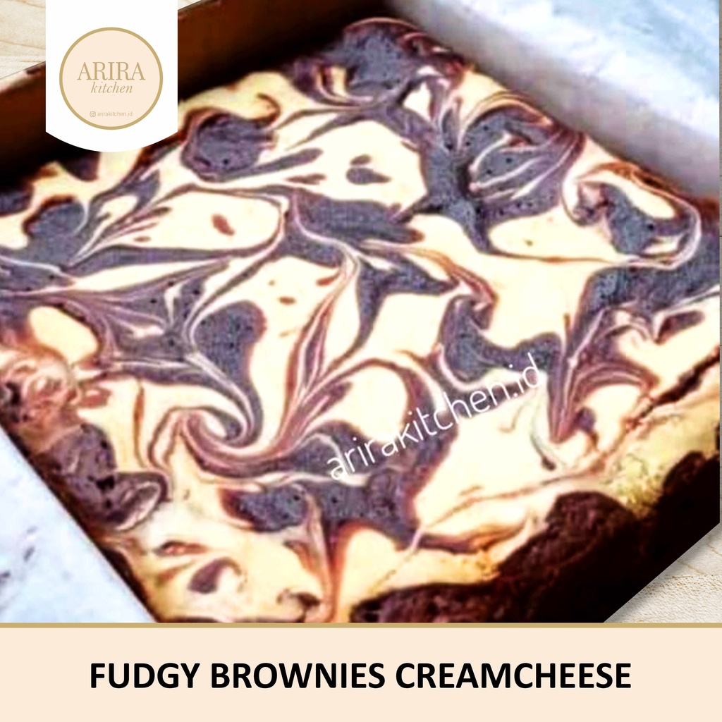 

FUDGY CREAMCHEESE BROWNIES ARIRA KITCHEN