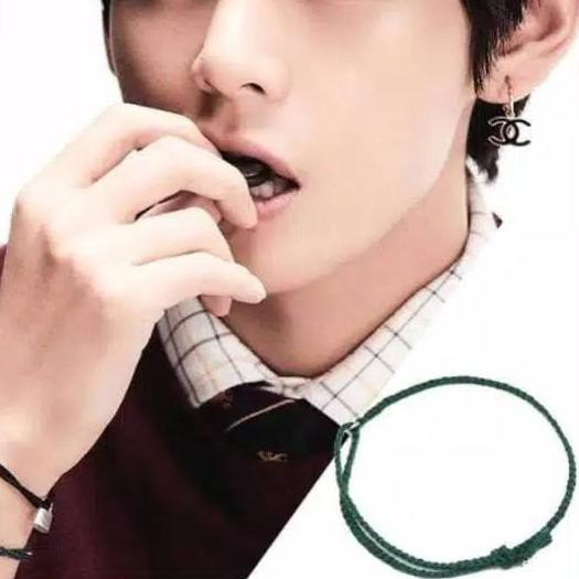 freeOngkir Gelang Tali V BTS Kim Taehyung | Different Bracelet