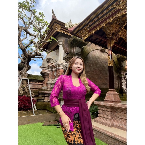 Kebaya bali sofia strech bet lengan 3/4