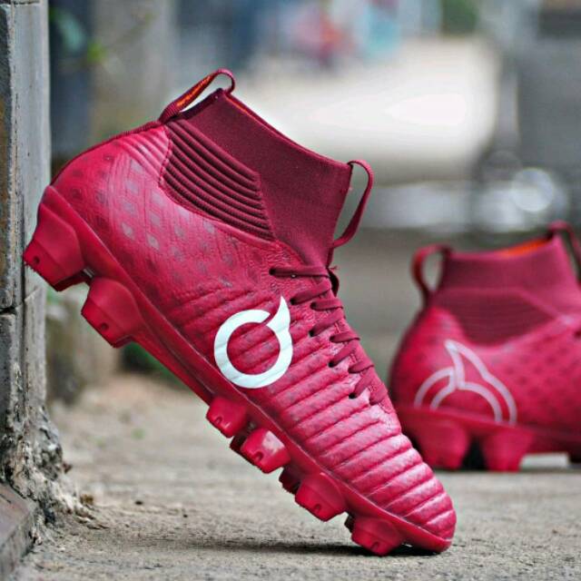 SEPATU BOLA ORTUSEIGHT CATALYST MYSTIQUE FG