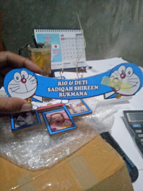 Jam Dinding Pigura Foto Karakter Kartun Doraemon Hadiah Kado Custom Ultah Ulang Tahun Wisuda Wedding