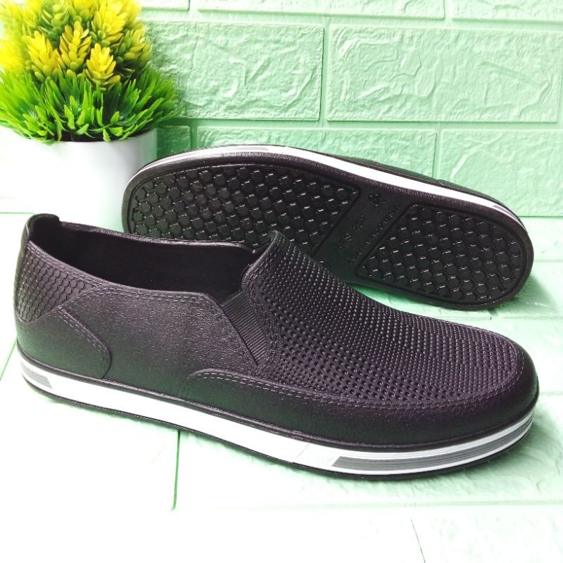 Sepatu Karet Pria ATTSankyo 157/Sepatu Karet Pria Slip On