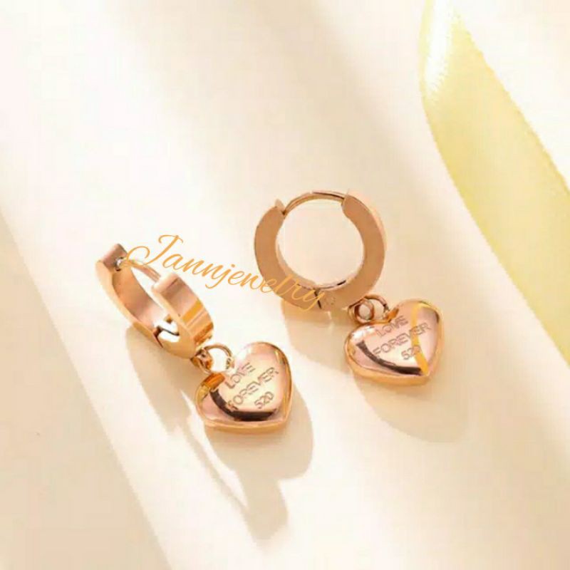 Anting Love Titanium asli anti karat tidak alergi tersedia 3 warna