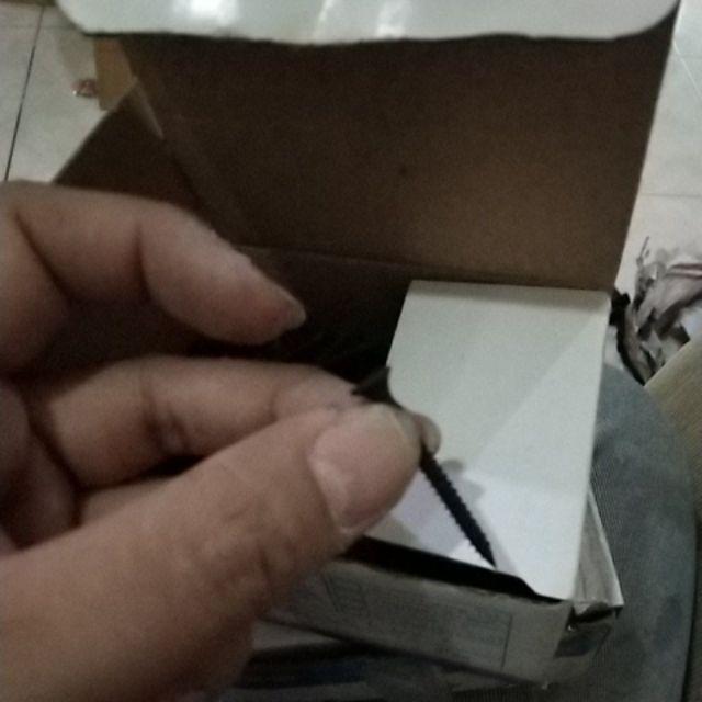 Sekrup Gypsum Hs 6x1 1/2” (4cm) Per Kotak