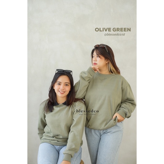 Basic Sweater Olive Green